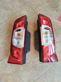 coppia Fanali posteriori Fiat qubo