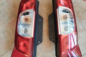 coppia Fanali posteriori Fiat qubo