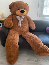 Orso peluche enorme