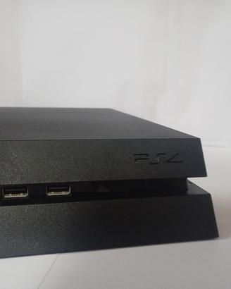 PLAYSTATION 4 (500gb nera)