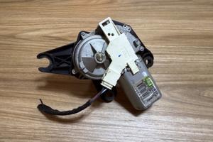 Motorino tergicristallo posteriore Renault Clio 3