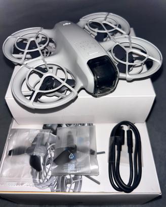 DJI NEO - Scatola + Kit ricambio originali 