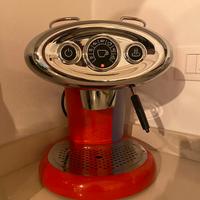 Illy Macchina da Caffè a Capsule Iperespress