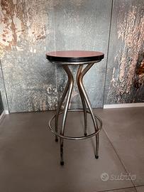 Sgabello in metallo modernariato