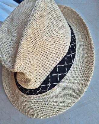 cappellino come nuovo