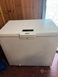 Freezer a pozzetto whirlpool