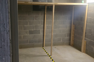 Sgabuzzino / deposito 10 mq in garage chiuso - ide