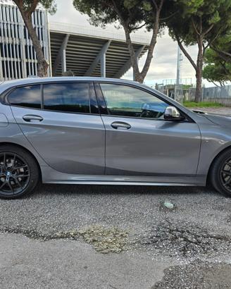 BMW 118d 2022
