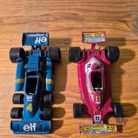 Polistil 1:32 Ferrari + Tyrrell