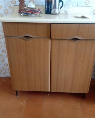  2 mobiletti cucina bianco e colore legno