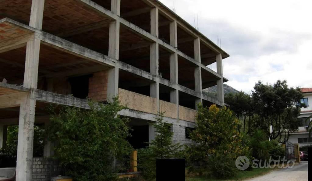 Immobile in asta di 850 m² a Sora - Vista 4