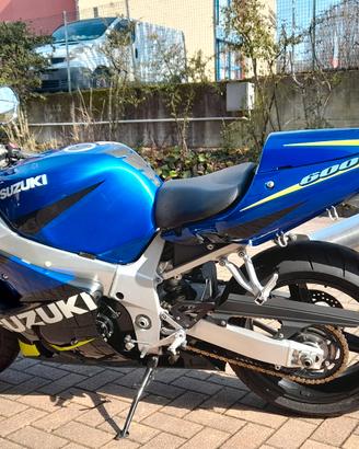 suzuki gsxr gsx r 600 2001