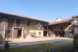 CASA INDIPENDENTE A LONATE POZZOLO