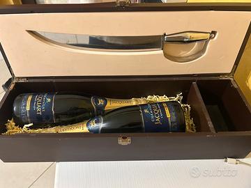 Jacquart 2 Champagne con sciabola e cofanetto