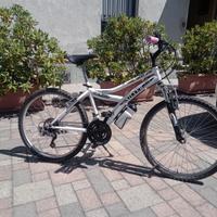Bicicletta per bambina