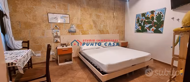CENTRO STORICO-Pressi Corso Italia - Bilo arredato