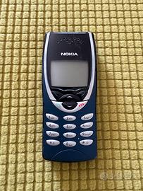 Telefono Nokia 8210