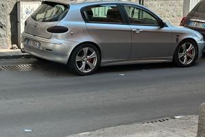 Alfa romeo 147