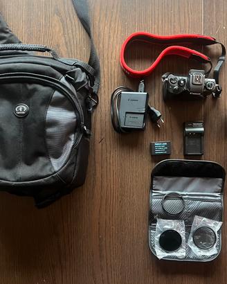 Canon EOS M5 + 18–55 IS STM + Filtri HOYA + Borsa
