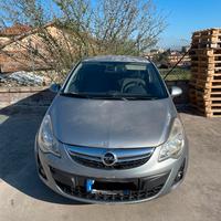 auto OPEL 2011