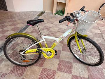 Bicicletta bambina ragazza