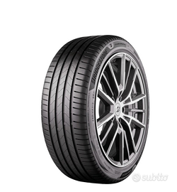 Pneumatici invernali 225/45R17 Bridgestone LM005