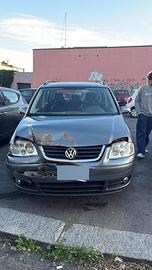 volkswagen touran anno 2009 motore 1.9TDI