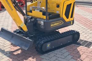 ESCAVATORE SZ-E 1600 DAK