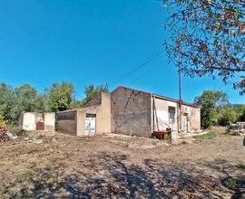 Casale da ristrutturare, San Giovanni