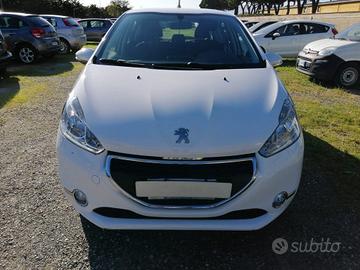 PEUGEOT 208 PureTech 82 5 porte Allure