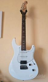YAMAHA Pacifica Standard Plus - Shell White