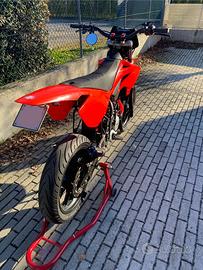 Beta 50 Track
