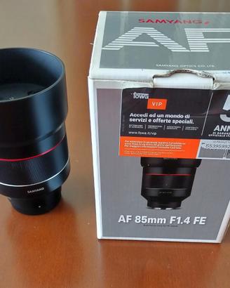 Obiettivo Samyang 85 F1.4 per Sony FE