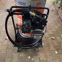 Carrello x fusti con pompa PIUSI per olii/gasolio