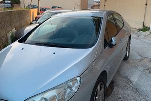 Peugeot 407 2.2 hdi