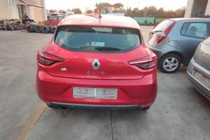 Portellone paraurti stop Clio 2020