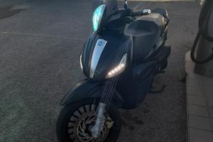 Beverly 125