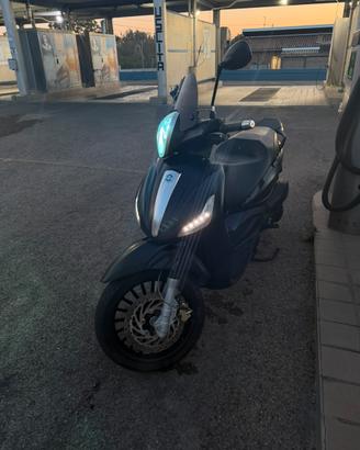 Beverly 125