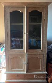 Vetrina in legno effetto craquelé