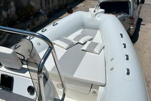 Gommone novamares Honda 150cv 2022