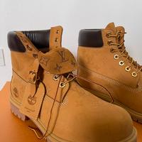 Louis Vuitton X Timberland US10