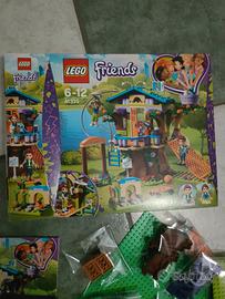 Lego friends casa sull'albero