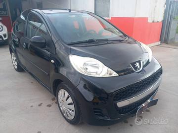 Peugeot 107 1.0 68CV 5p. Desir km 152000