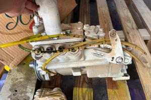 1 pompe gasolio caterpillar 3208 trattabili