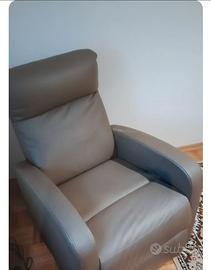 poltrona ecopelle reclinabile manuale