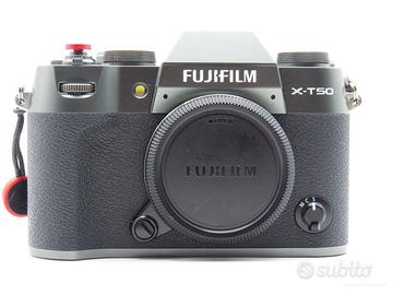 FUJIFILM X-T50 Mirrorless APS-C (come nuova)