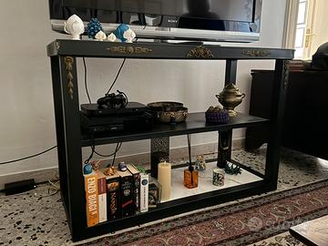 Mobile a ripiani in ferro battuto e marmo