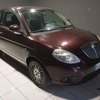 Lancia Ypsilon del 2010 GPL fino al 2030