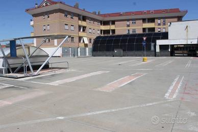 Negozio a Cesano Maderno, 1 locali