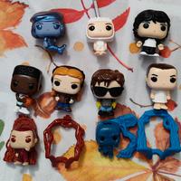 Personaggi stranger things Kinder joy